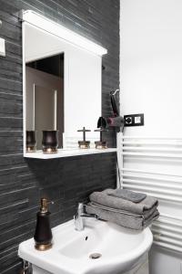 Les Terrasses Du Midi - Garage+Clim+WiFi的一间浴室