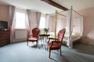 Hotel Kavaliershaus/Schloss Bad Zwesten的休息区