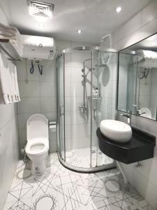 广州奥达琶洲国际会展中心店的一间浴室