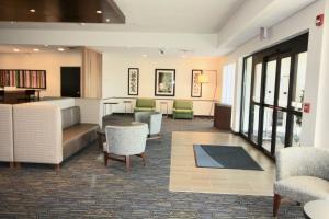 柯克斯维尔Holiday Inn Express & Suites - Kirksville - University Area, an IHG Hotel的相册照片
