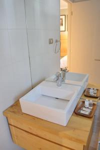 Hotel Cinco Tierras的一间浴室