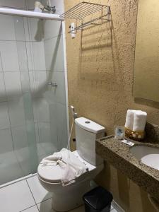 阿奎瑞斯酒店的一间浴室