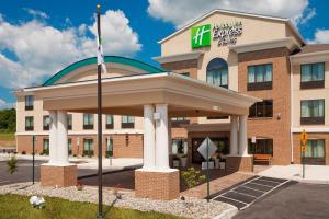 LimerickHoliday Inn Express and Suites Limerick - Pottstown, an IHG Hotel的建筑的 ⁇ 染