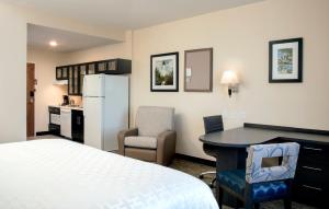 肯代尔Candlewood Suites - Miami Exec Airport - Kendall, an IHG Hotel的相册照片