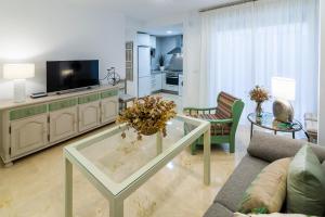 Apartamento Emilo Luque Cinco的休息区