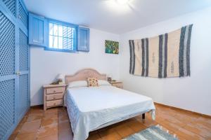 Apartamento del Mar Rodalquilar客房内的一张或多张床位