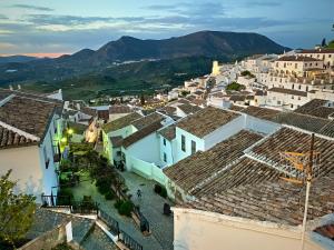 扎哈拉Casa rural familiar en el pueblo de Zahara de la Sierra的相册照片