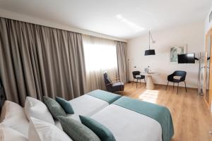 巴塞罗那巴塞罗那雅典娜公寓式酒店的相册照片