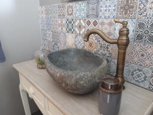 埃基斯蒂尔Stóri-Bakki Guesthouse-with hot tub的相册照片