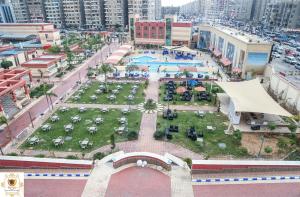 开罗Rehana Plaza Hotel的城市商场的空中景观