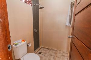 乌玛阿尼拉旅馆的一间浴室