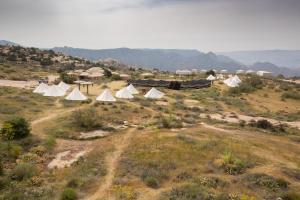 达纳Rummana Campsite的山地的一组帐篷