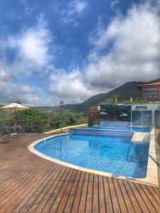 Hotel Recanto do Ouro - Antigo Recanto da Serra内部或周边的泳池