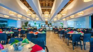 Park Royal Beach Huatulco - All Inclusive餐厅或其他用餐的地方