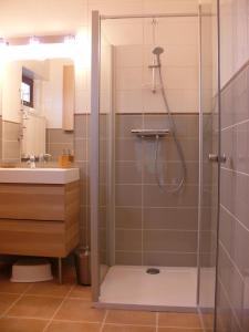 拉马拉维斯乡间渡假屋酒店的一间浴室