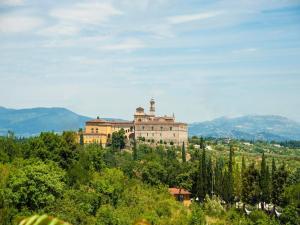 因普鲁内塔Firenze Certosa camping的相册照片