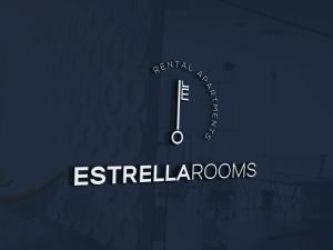 尼亚·卡利克拉提亚Estrella Rooms的显示一个有fürilliomachenes字的时钟