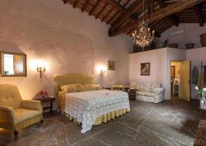 Villa Il Paradisino客房内的一张或多张床位