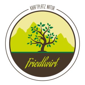 翁肯Friedlwirt-Kraftplatz Natur的背景树的消防部门的标志