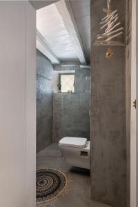 Izmir House的一间浴室