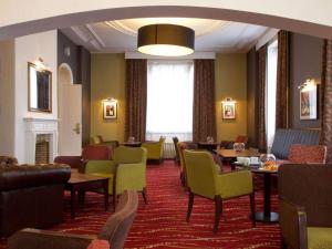 Derby Midland Hotel, BW Signature Collection餐厅或其他用餐的地方