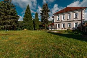 VojkoviceSherwood Hotel Vojkovice nad Ohří的相册照片