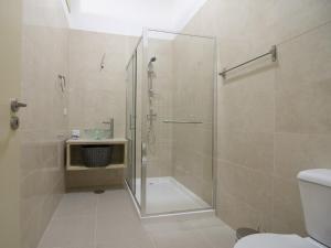 Vanzeleres 285的一间浴室