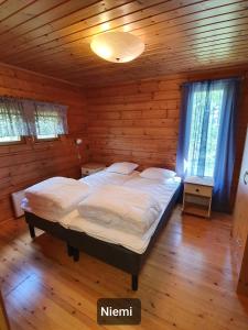 Hamina Camping Pitkäthiekat客房内的一张或多张床位