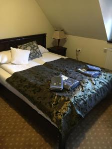 德沃斯卡艾克特尼亚酒店客房内的一张或多张床位