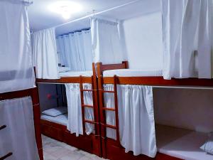 Hostel e Pousada da 13 Olinda客房内的一张或多张双层床