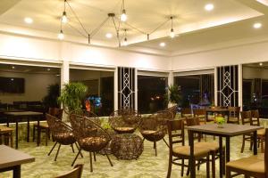 Buon Ma Thuot Hotel的休息区