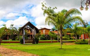 埃斯梅拉达斯Parque Do Avestruz Eco Resort的相册照片