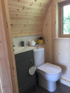 BoncathGarden Cottage Glamping Pod的相册照片