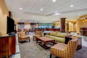 贝莱尔La Quinta Inn & Suites Bel Air的相册照片