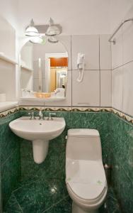 巴斯蒂翁酒店的一间浴室
