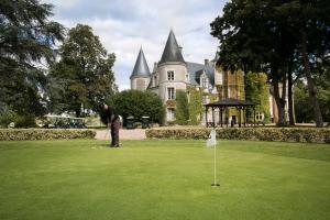 库尔塞勒德图赖讷Château Golf des Sept Tours的相册照片