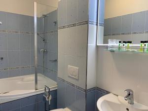 安提科索菲亚酒店的一间浴室