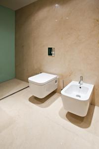 博阿维斯塔宫殿服务式公寓酒店的一间浴室