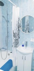 Cosy&White apartment in Daugavpils的一间浴室
