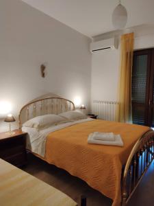 Appartamenti Brufa Civico 13/17客房内的一张或多张床位