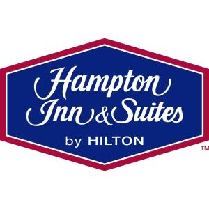 法明顿Hampton Inn & Suites Farmington的汉普顿旅馆和套房的标志
