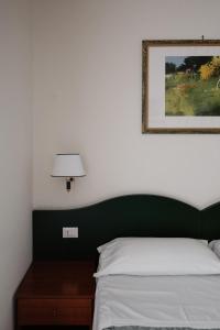 拉基然多拉住宿加早餐酒店客房内的一张或多张床位