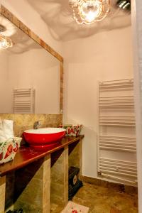 阿达尔摩之家旅馆的一间浴室