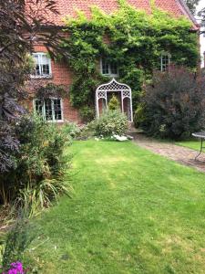 Bottesford Cottage - Leicestershire外面的花园