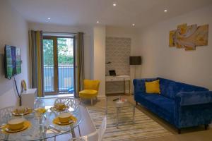 Maplewood properties - St Albans one bedroom luxurious flat的休息区