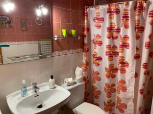 Apartamento Muelle de Corralejo 14的一间浴室