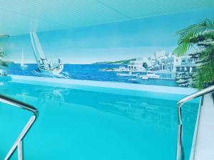 柏林希尔霍夫环形酒店的海景游泳池