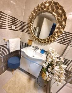 Portobella Airport Aparthotel - Self Check in的一间浴室