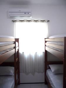 波隆戈迪旅馆客房内的一张或多张双层床