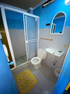 Yellow Moon Guesthouse & Apartments平面图